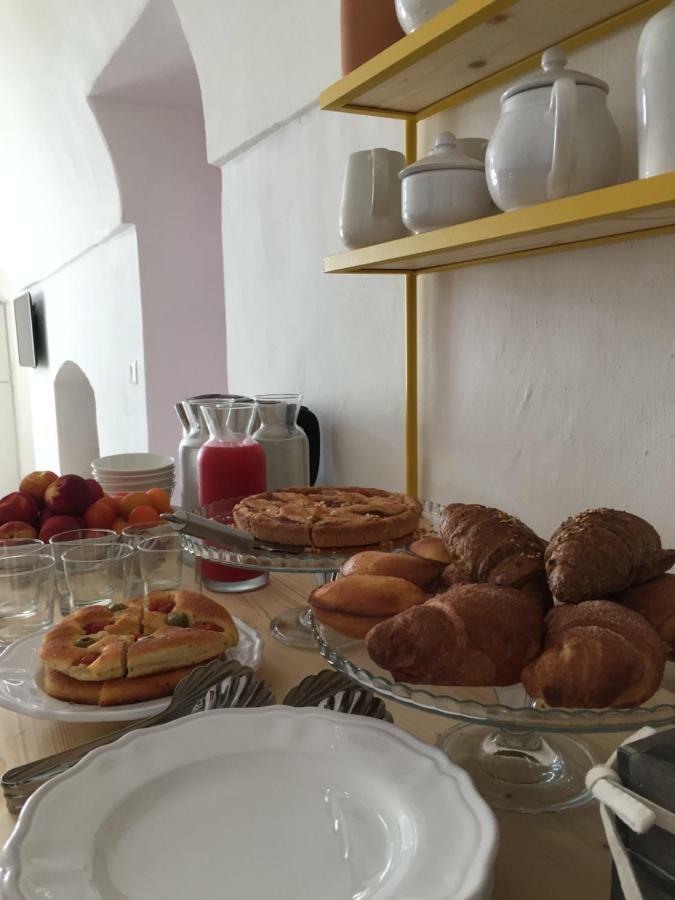 Dimora Di Caterina Bed & Breakfast Удженто Екстериор снимка